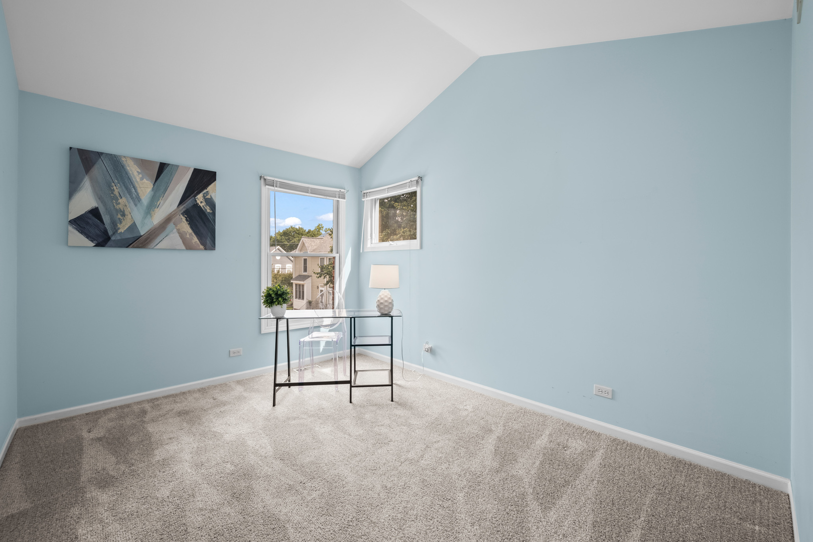 238 N Village Court, Palatine, IL 60067