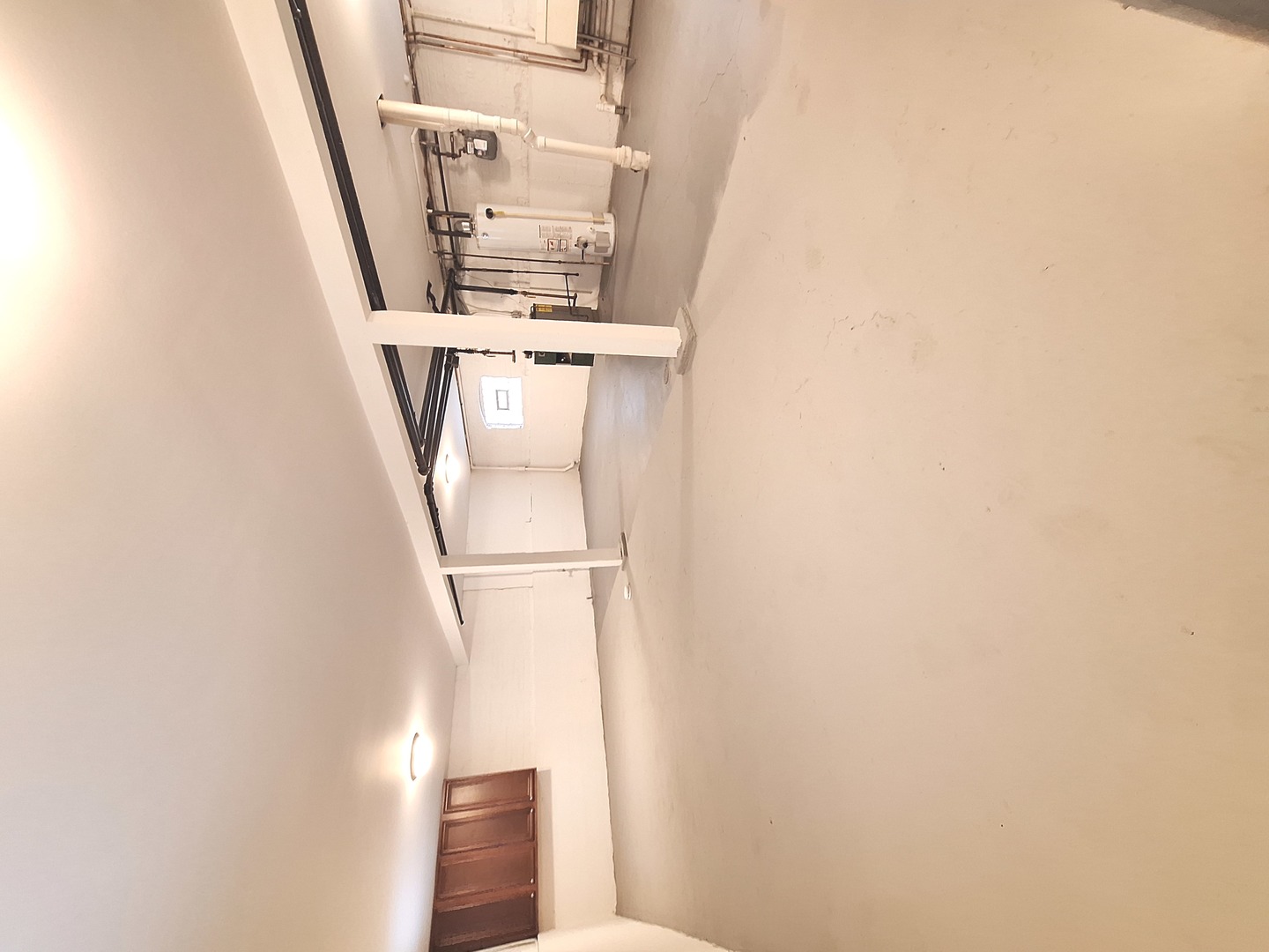 2121 N Marmora Avenue, Chicago, IL 60639