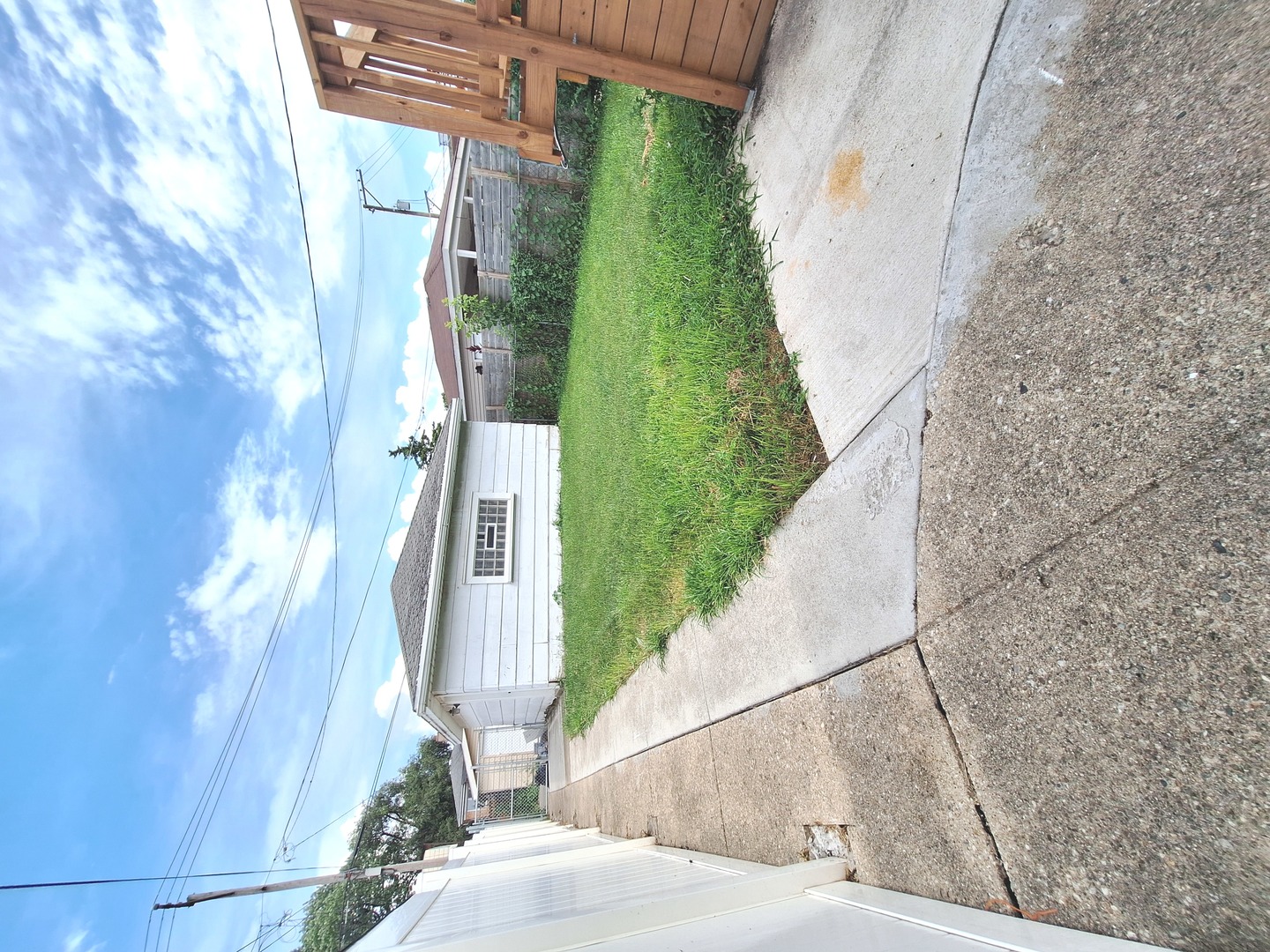 2121 N Marmora Avenue, Chicago, IL 60639