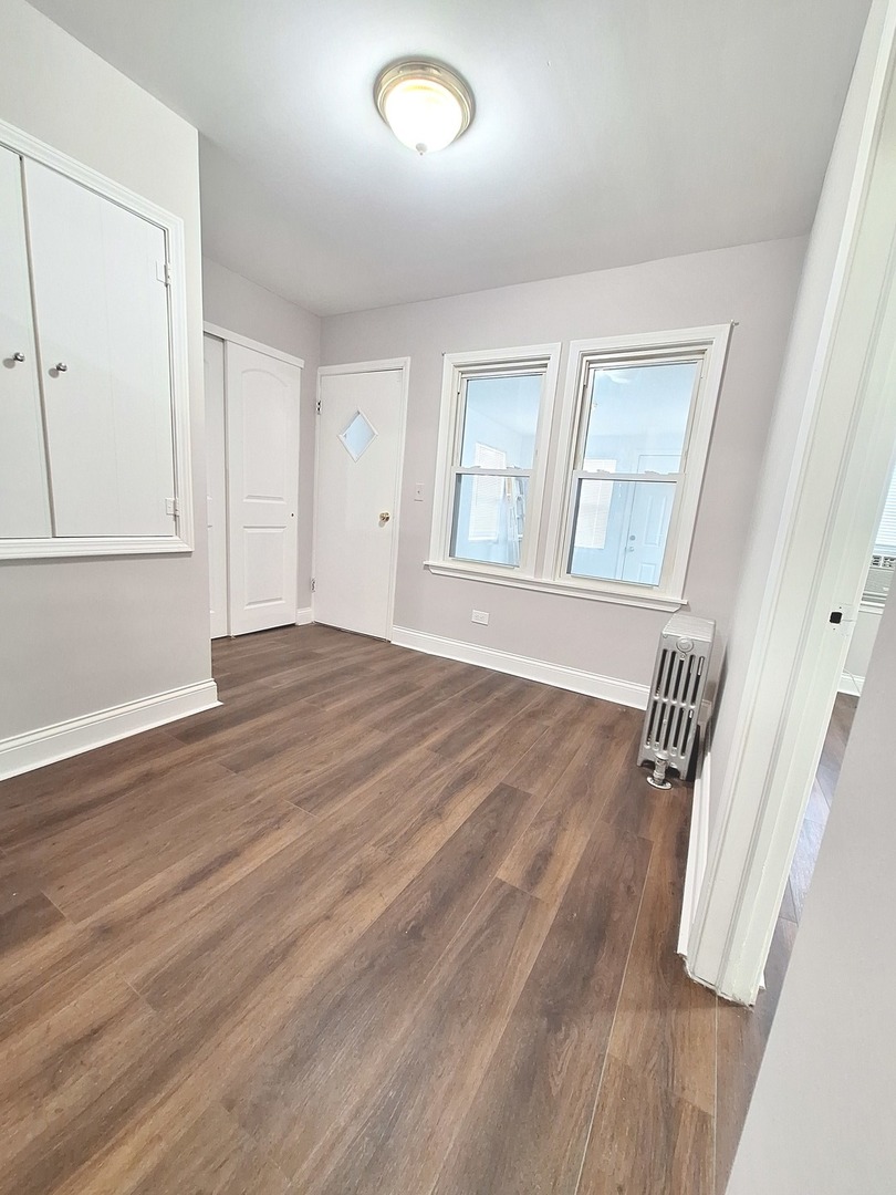 2121 N Marmora Avenue, Chicago, IL 60639