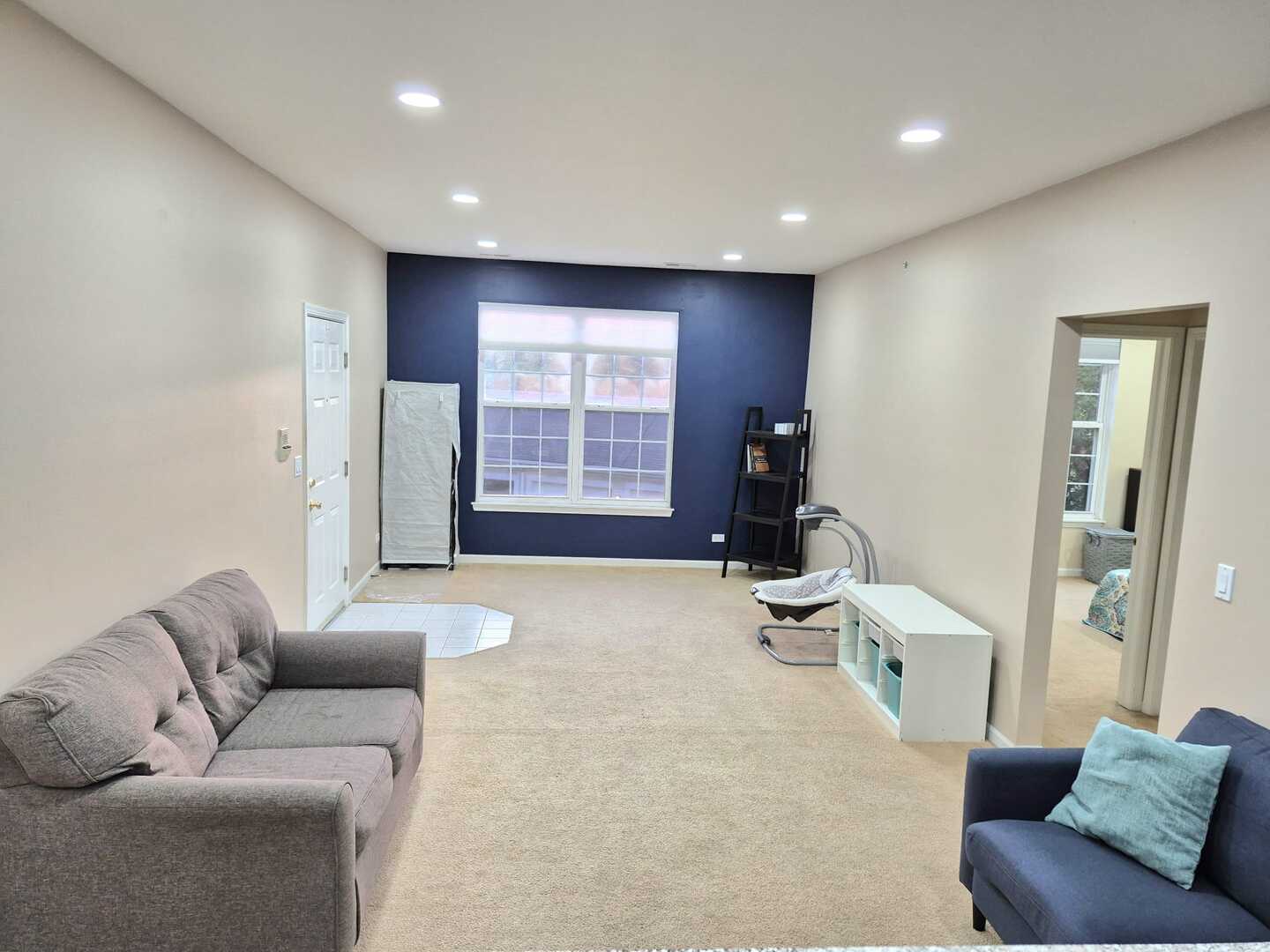 153 N Waters Edge Drive #C, Glendale Heights, IL 60139