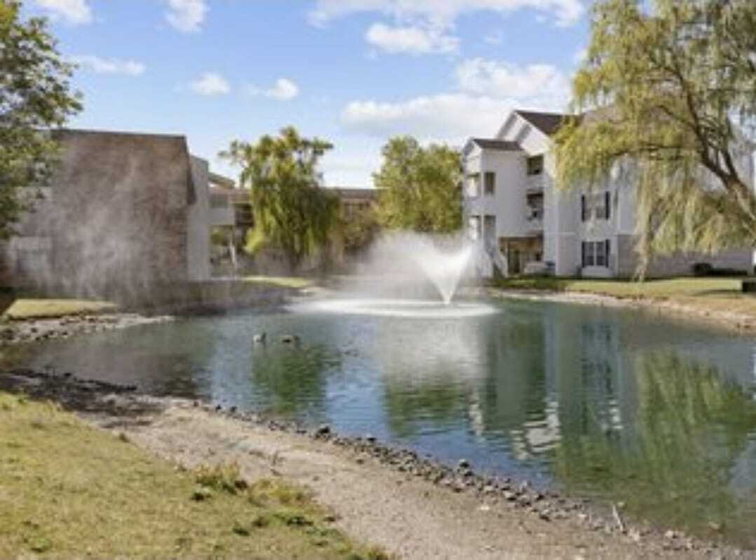 153 N Waters Edge Drive #C, Glendale Heights, IL 60139