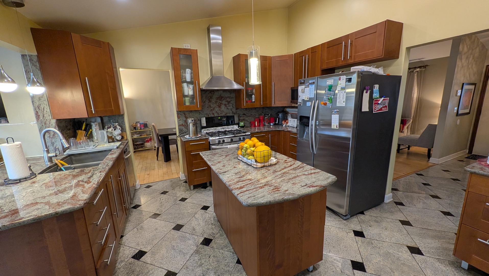 538 Northport Drive, Elk Grove Village, IL 60007
