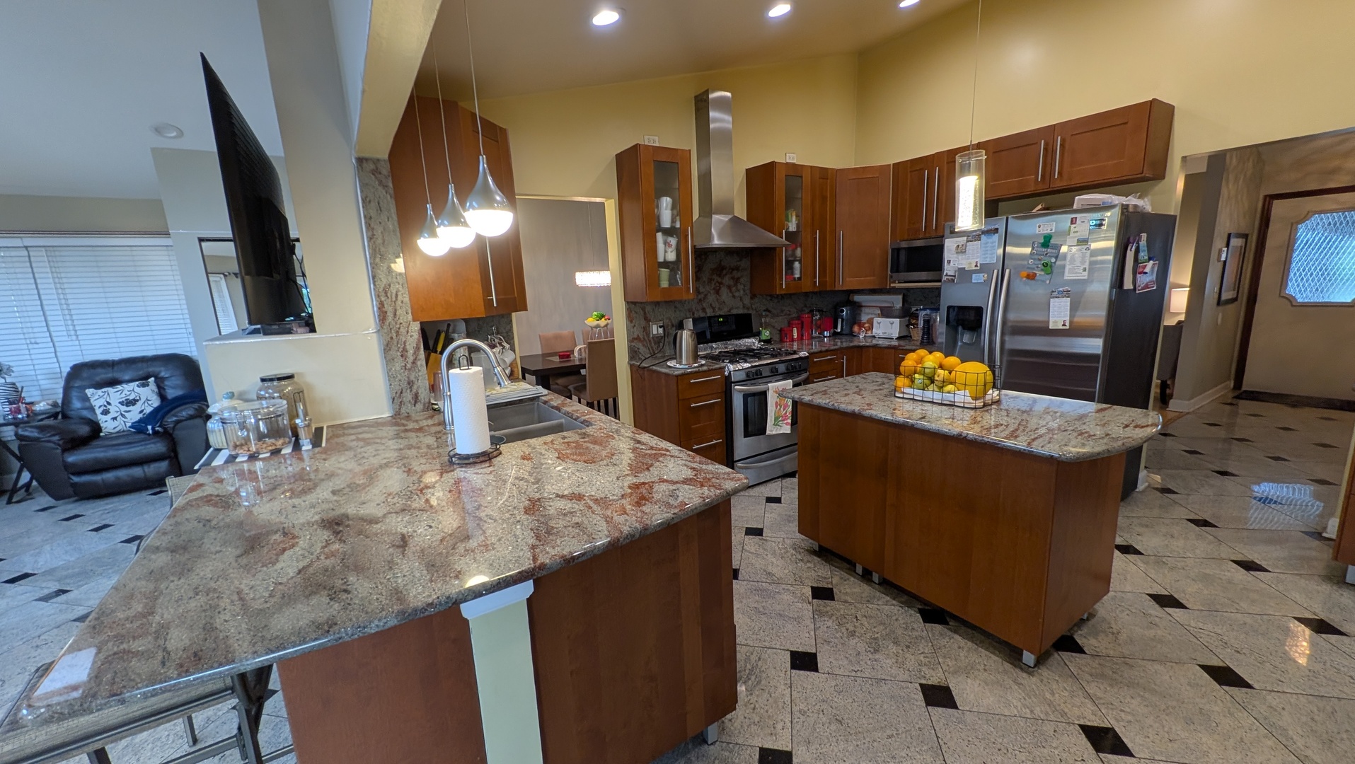 538 Northport Drive, Elk Grove Village, IL 60007