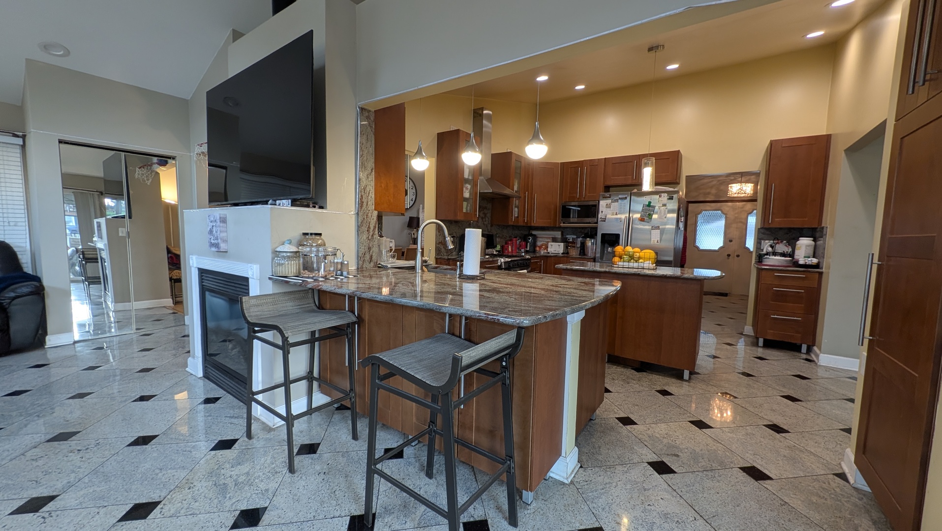 538 Northport Drive, Elk Grove Village, IL 60007