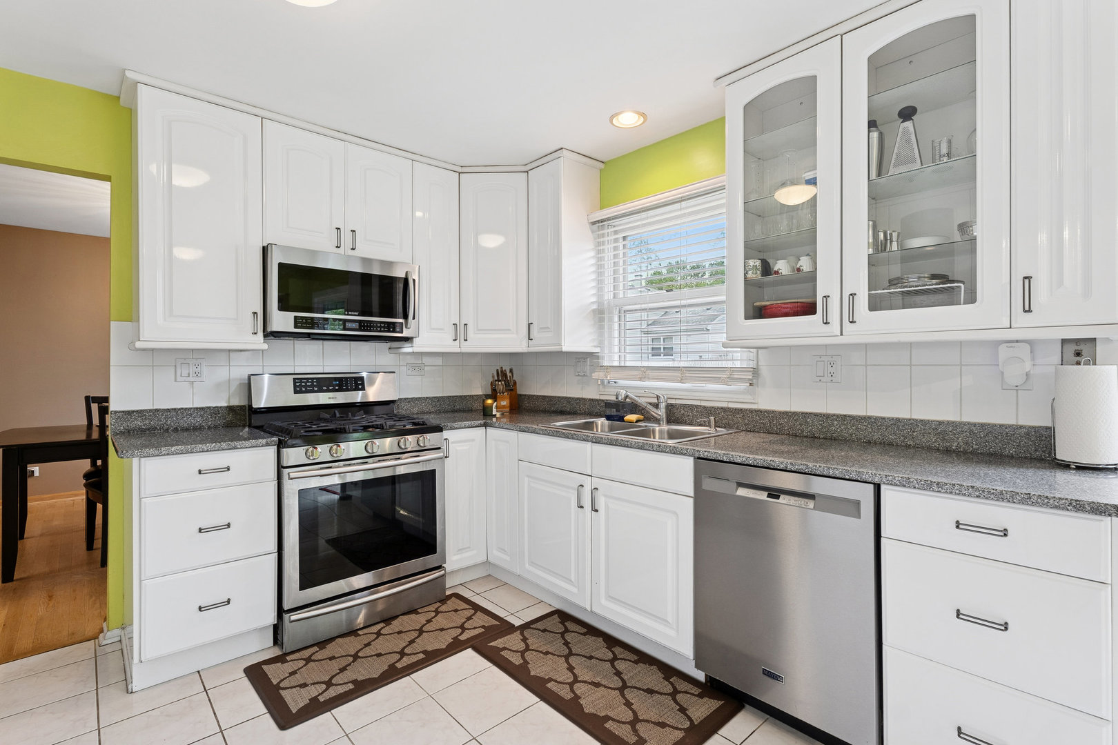 1270 Brandywyn Lane, Buffalo Grove, IL 60502