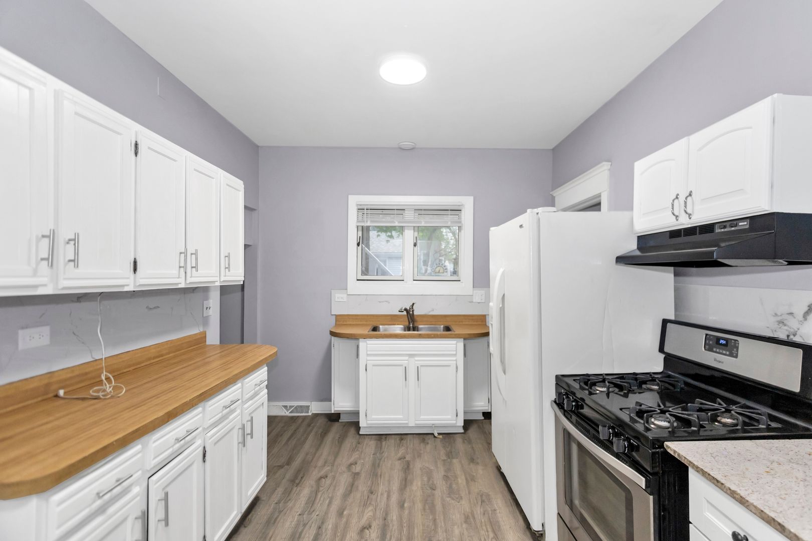 209 E Washington Street, West Chicago, IL 60185