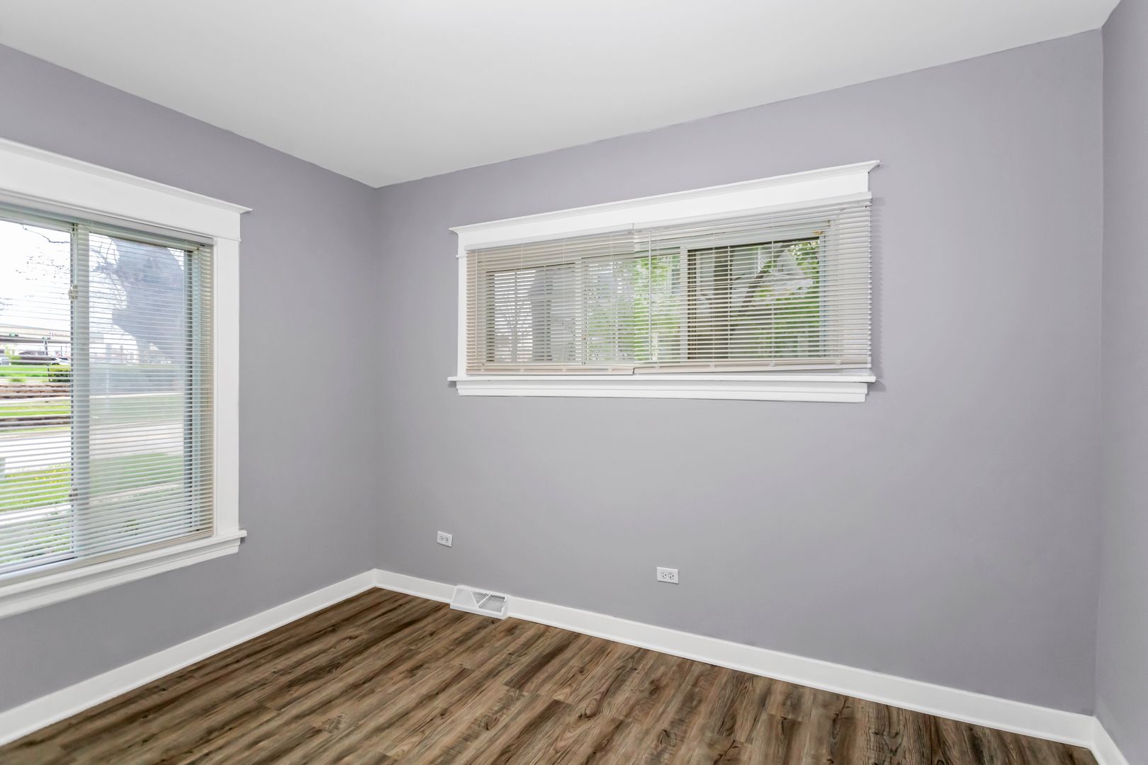209 E Washington Street, West Chicago, IL 60185