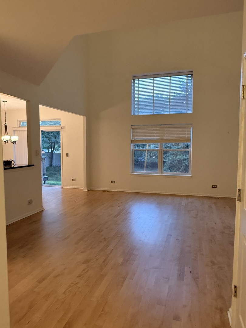 3062 Tangley Oaks Trail #3062, Lisle, IL 60532