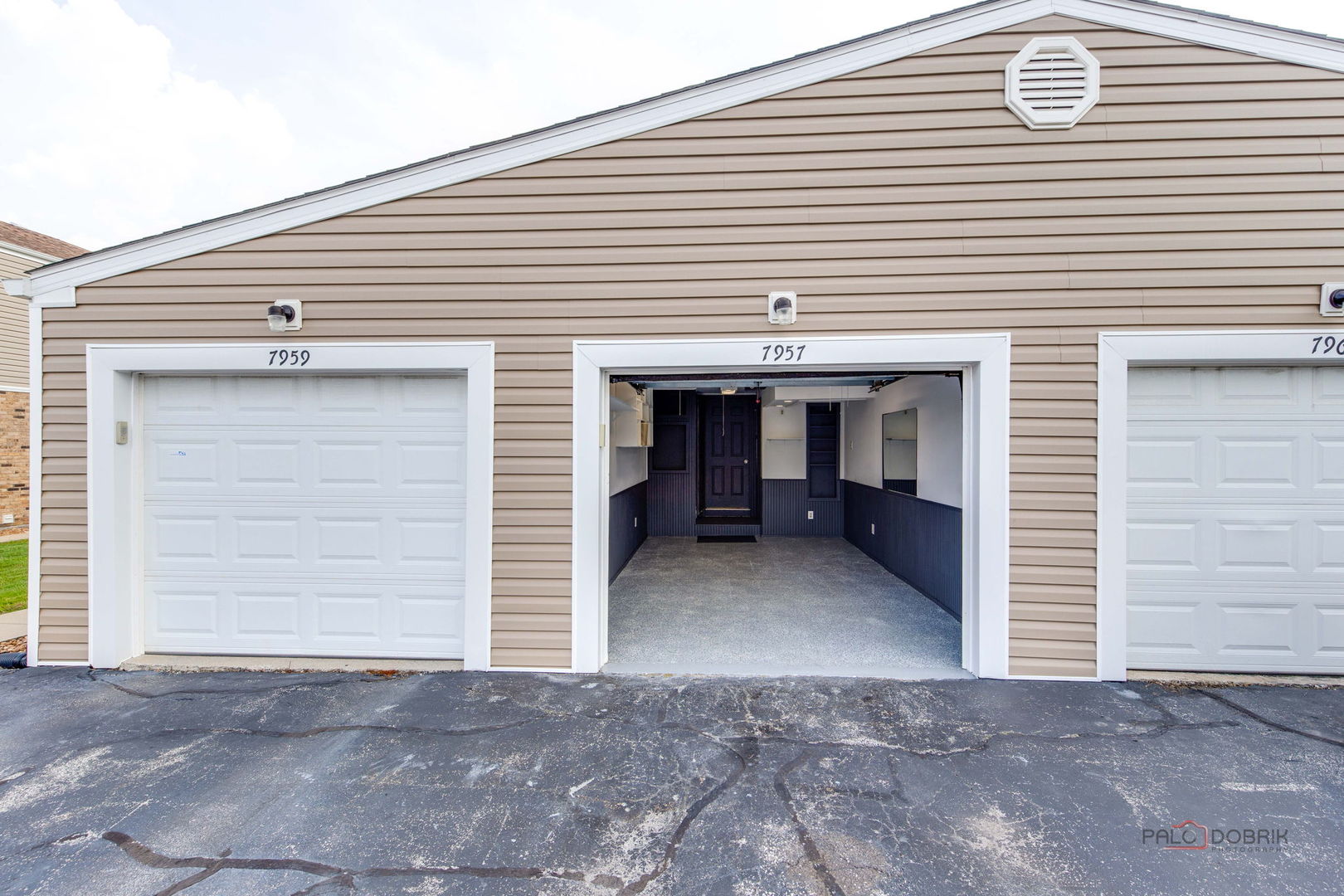 7957 163rd Place #10, Tinley Park, IL 60477
