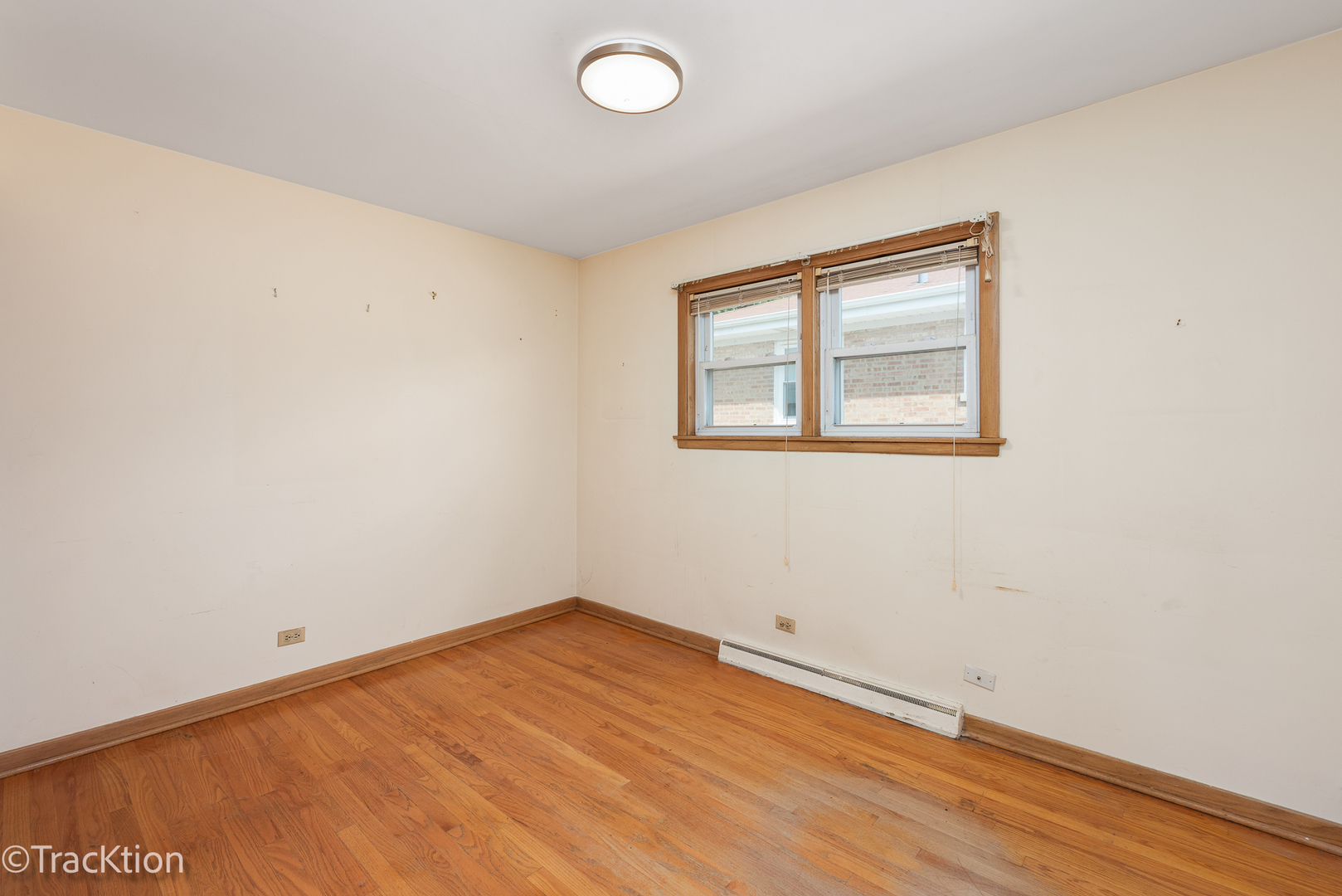 8605 N Merrill Street, Niles, IL 60714