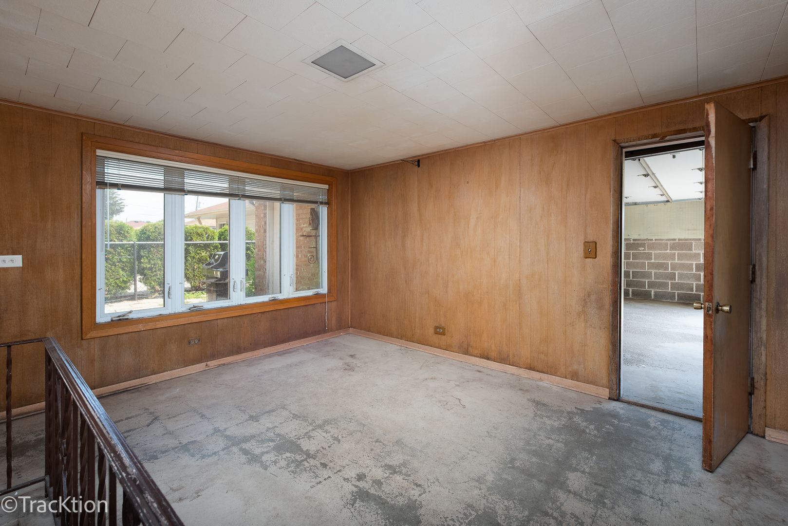 8605 N Merrill Street, Niles, IL 60714