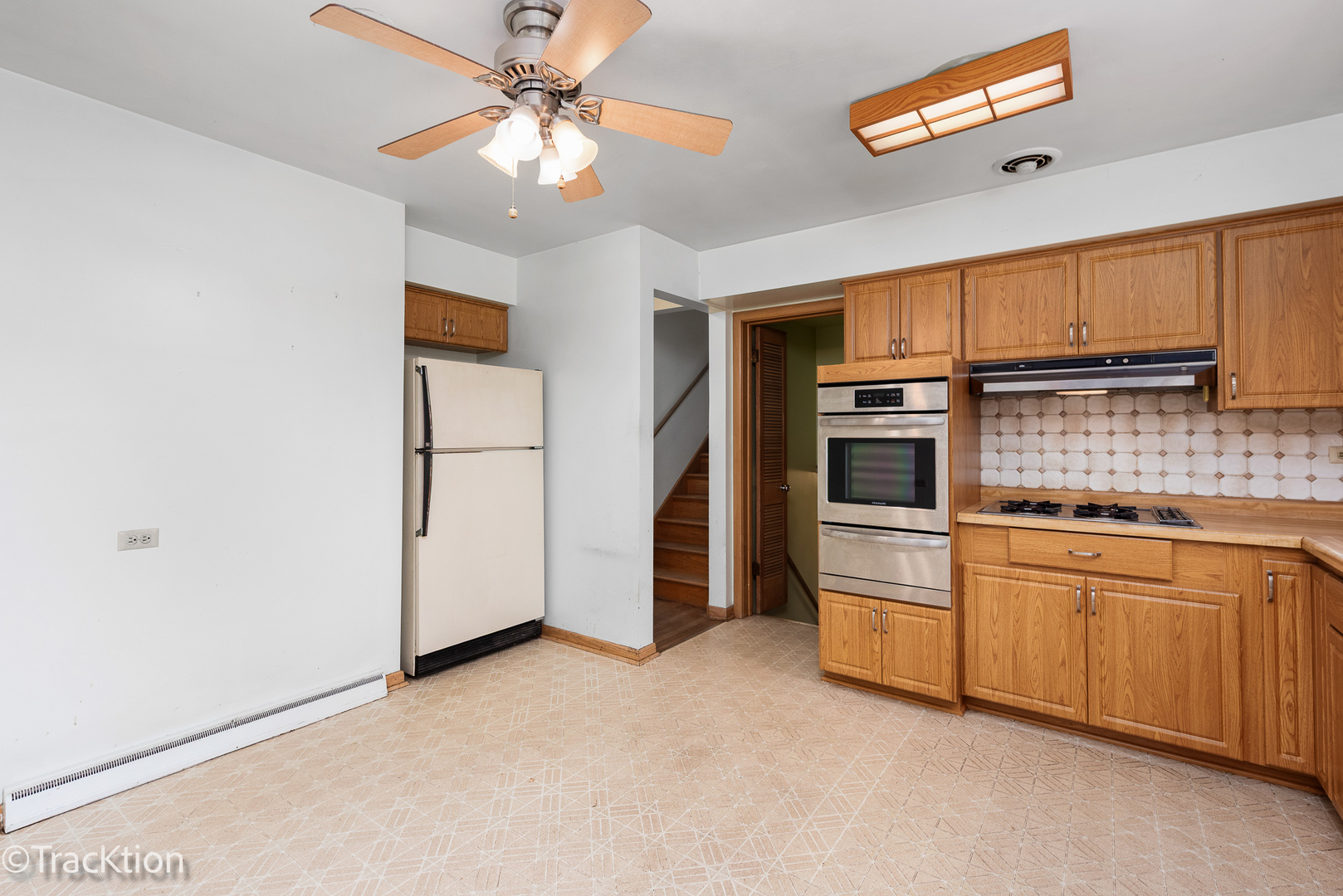 8605 N Merrill Street, Niles, IL 60714