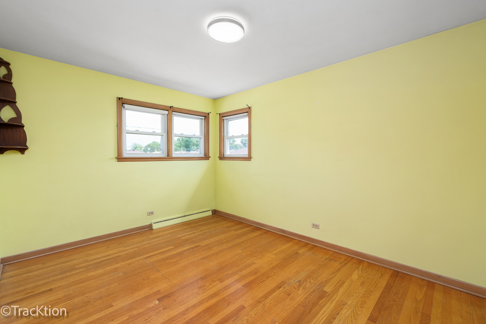 8605 N Merrill Street, Niles, IL 60714