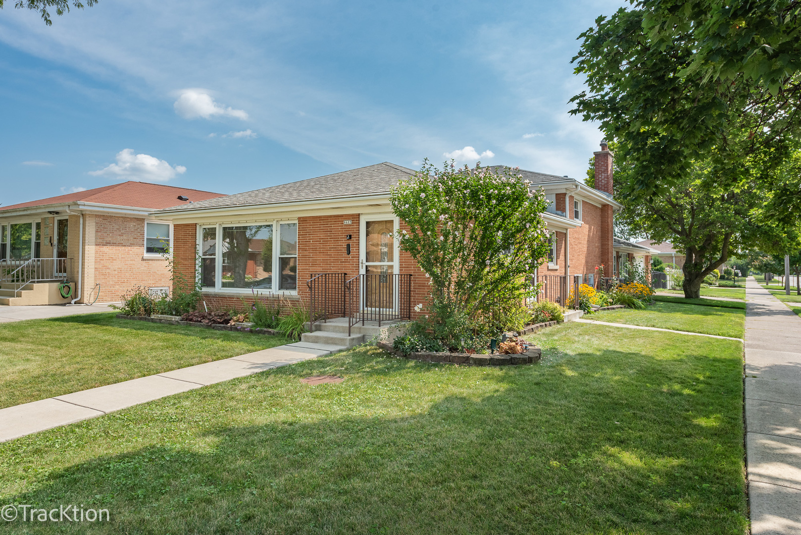 8605 N Merrill Street, Niles, IL 60714
