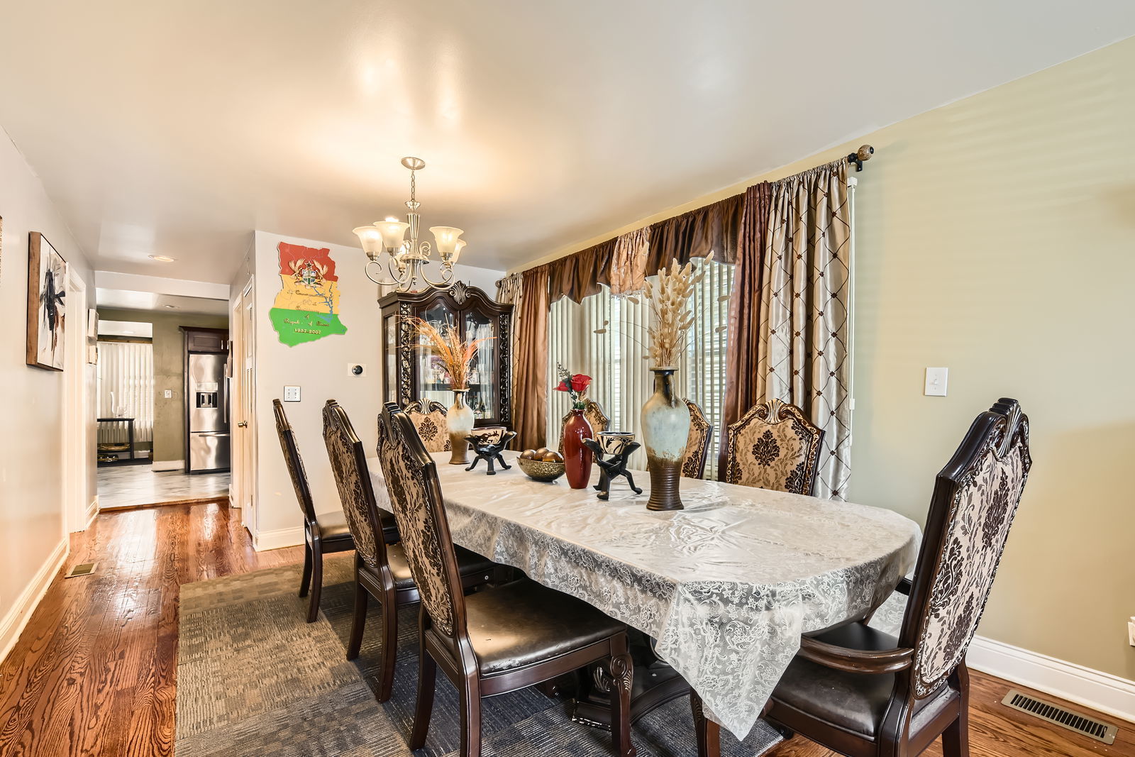 10940 S Wallace Street, Chicago, IL 60628