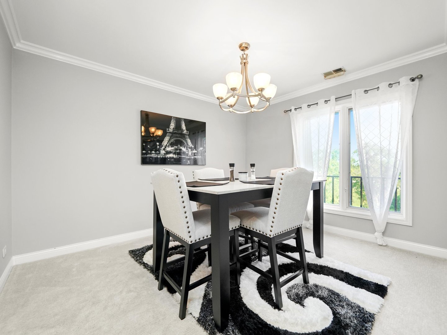 448 Raintree Court #5D, Glen Ellyn, IL 60137