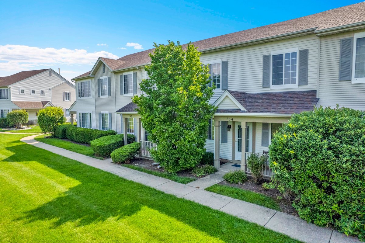 154 Azalea Circle, Romeoville, IL 60446