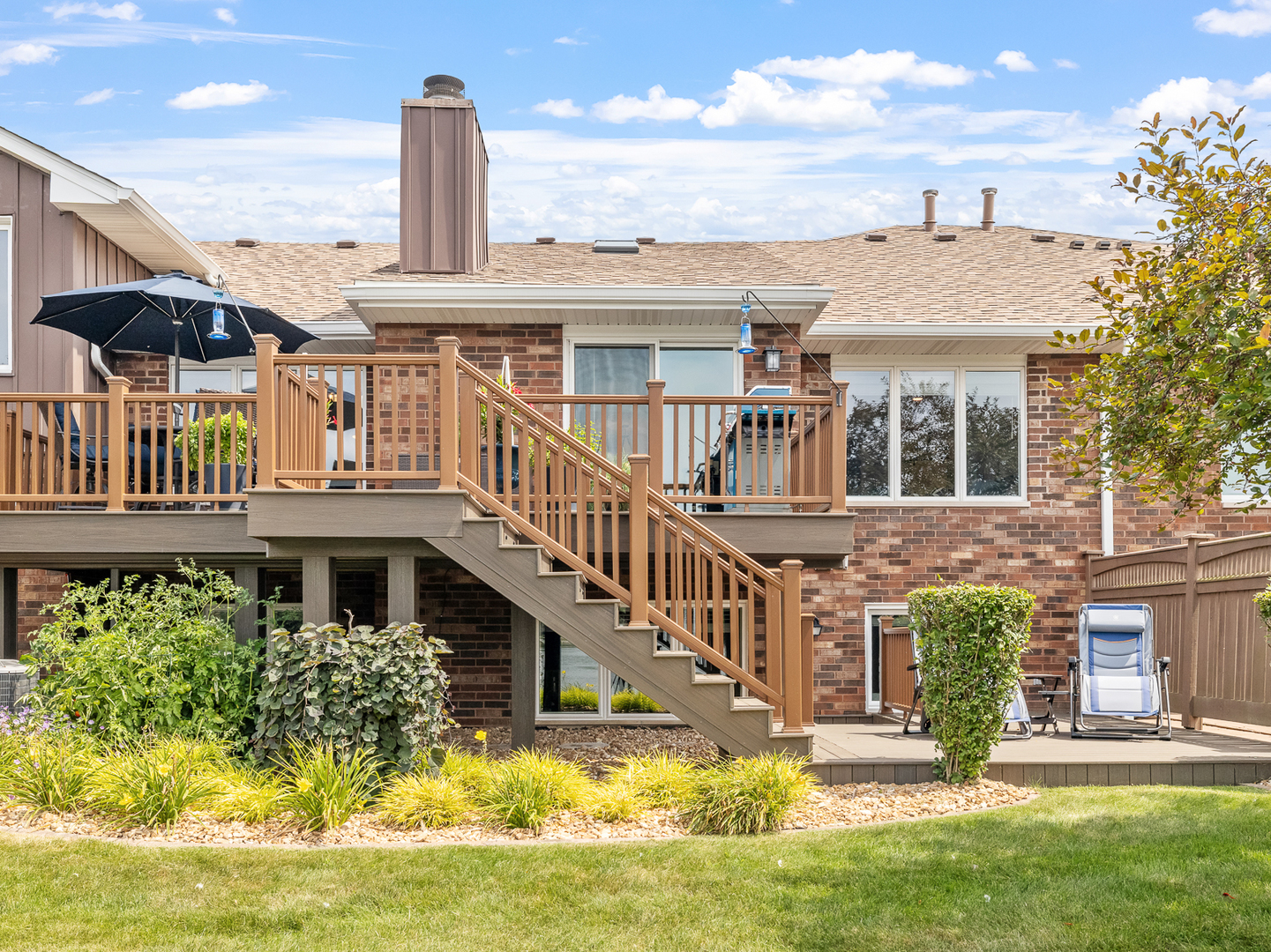 8810 CLEARVIEW Drive, Orland Park, IL 60462