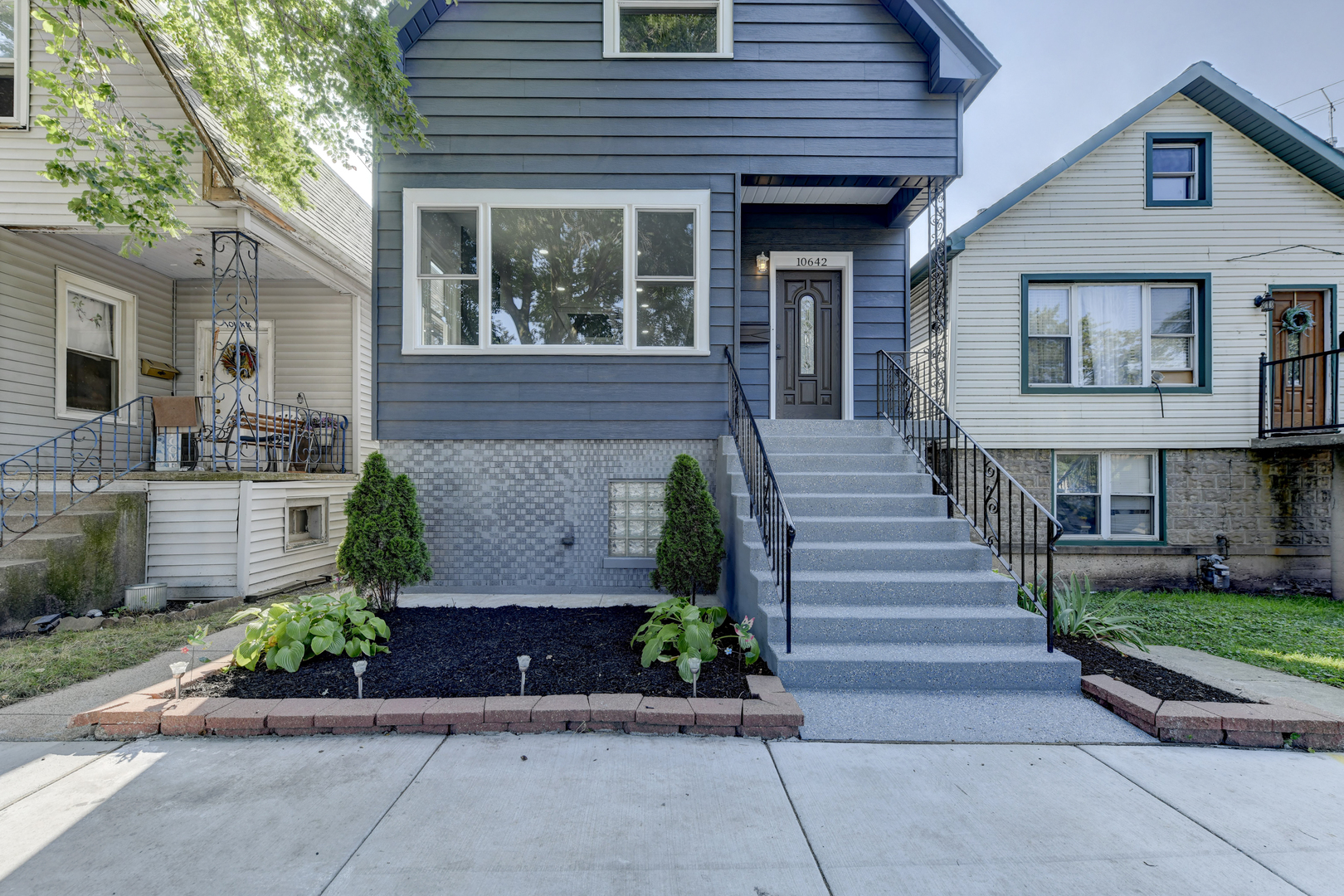 10642 S Avenue O, Chicago, IL 60617