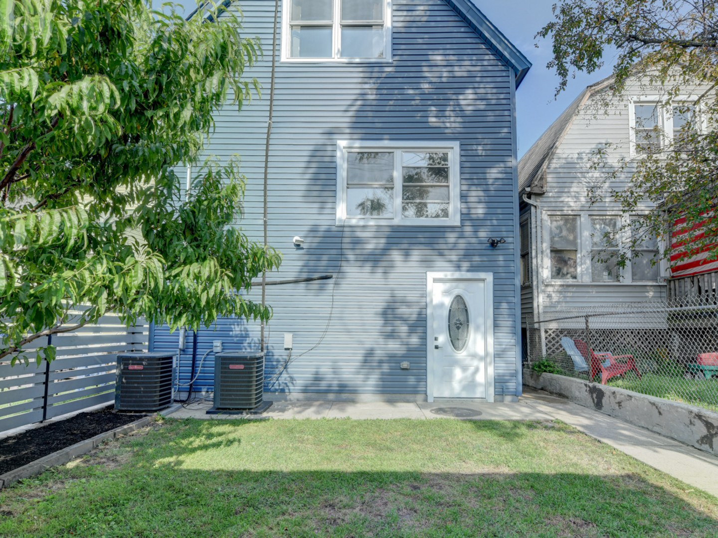 10642 S Avenue O, Chicago, IL 60617