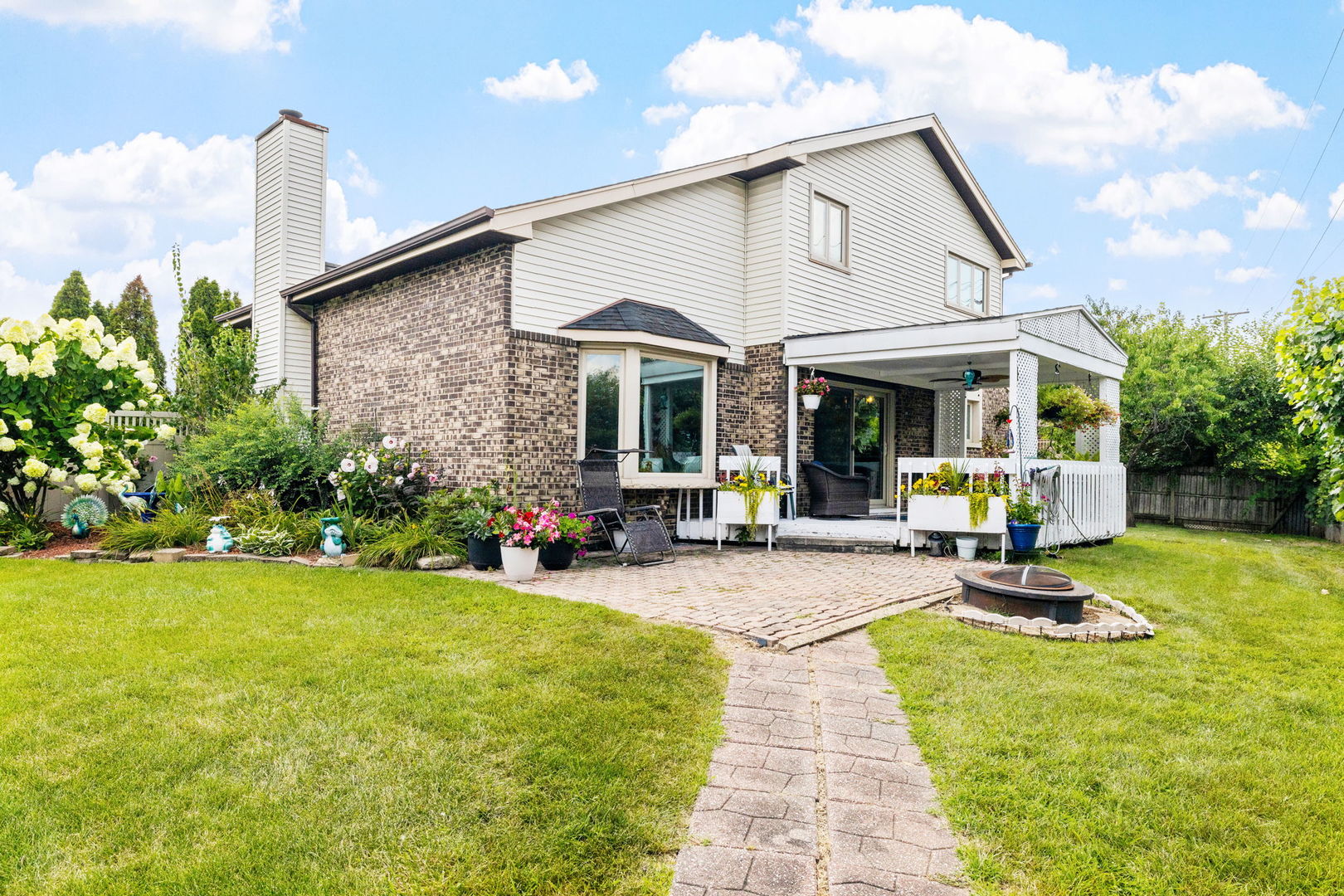 11231 S Lamon Avenue, Alsip, IL 60803