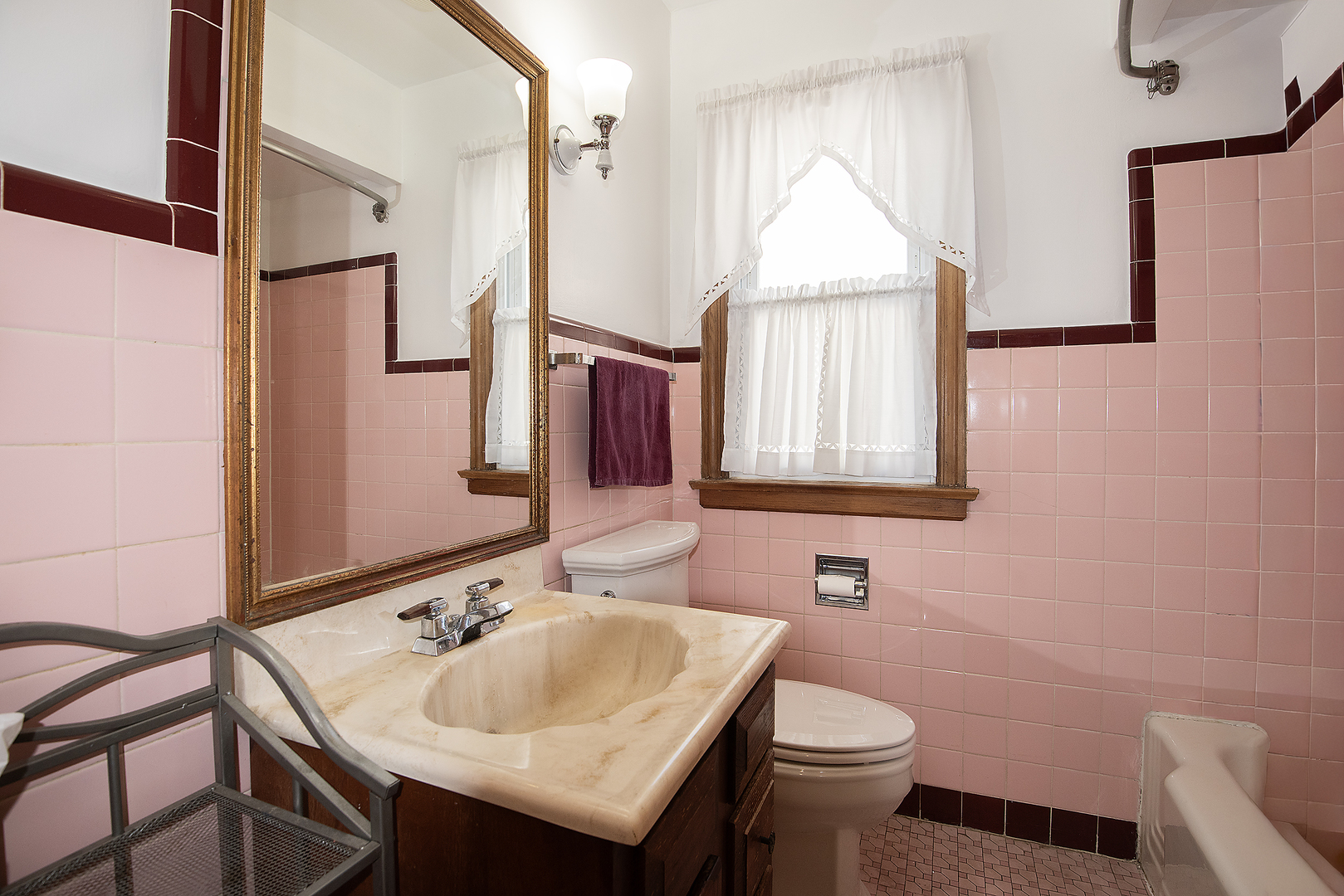 5305 W Ardmore Avenue, Chicago, IL 60646