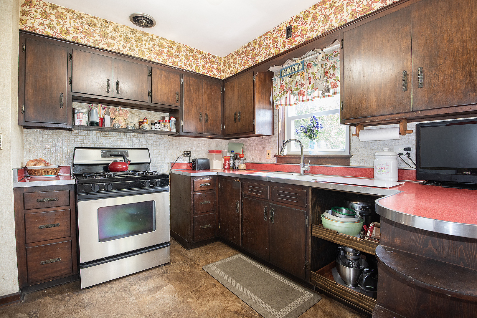 5305 W Ardmore Avenue, Chicago, IL 60646