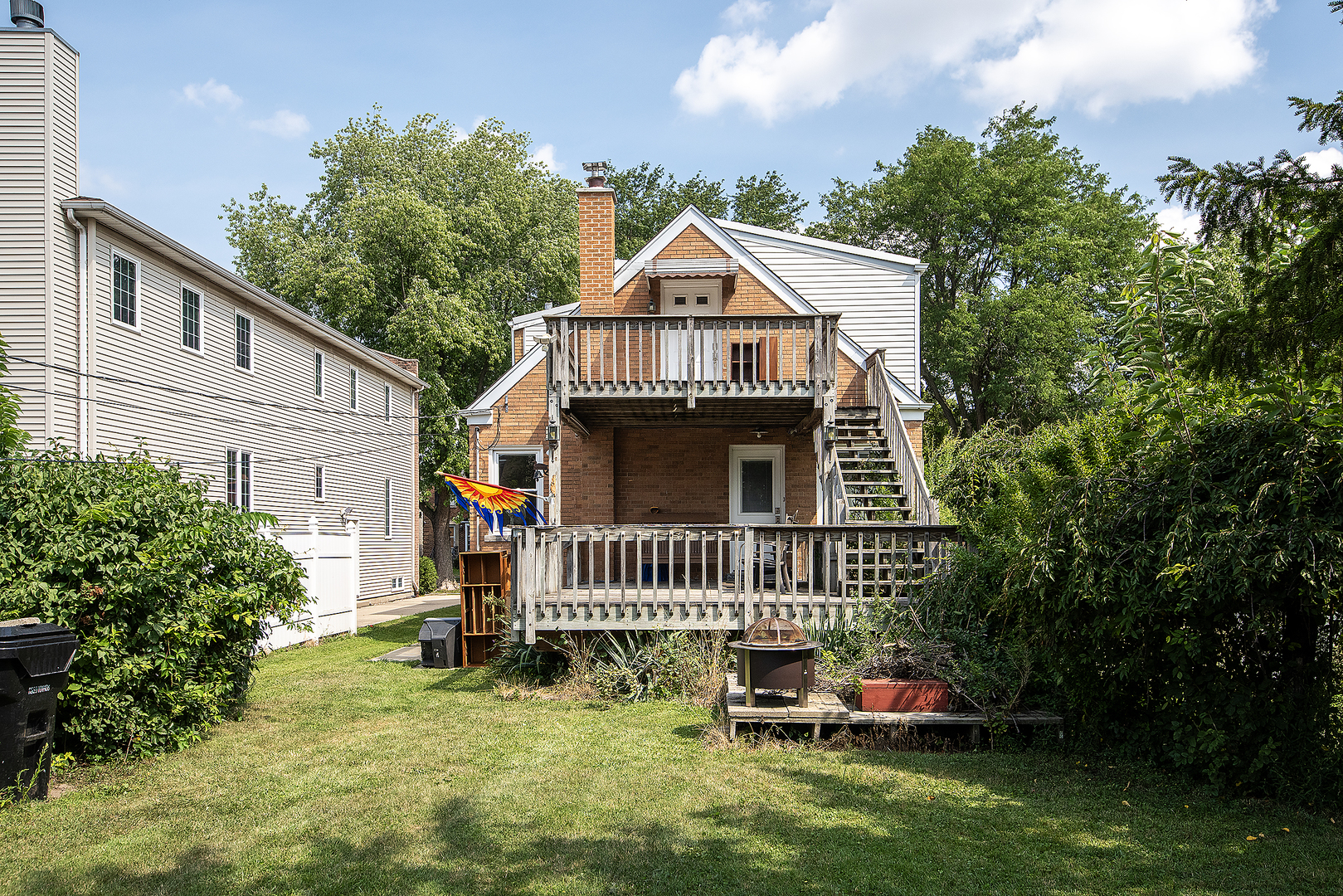 5305 W Ardmore Avenue, Chicago, IL 60646