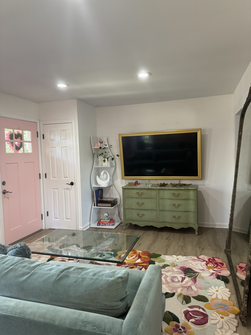 644 W Hinsdale Avenue, Hinsdale, IL 60521