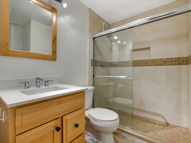 1 E Scott Street #404, Chicago, IL 60610