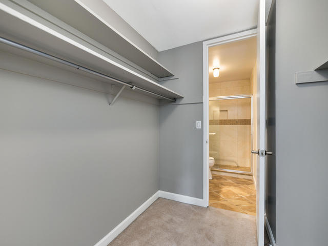 1 E Scott Street #404, Chicago, IL 60610