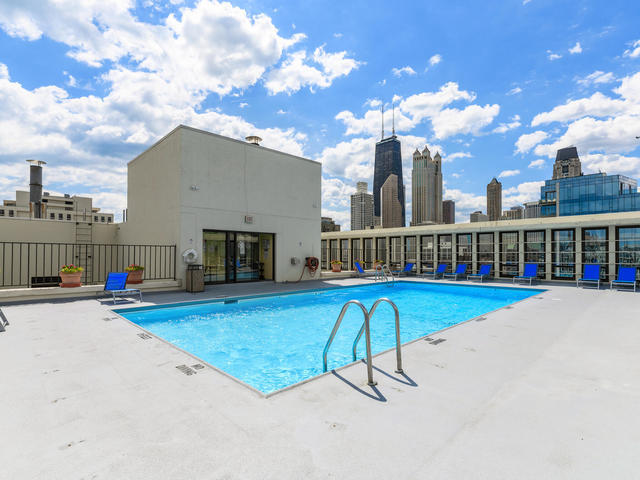 1 E Scott Street #404, Chicago, IL 60610