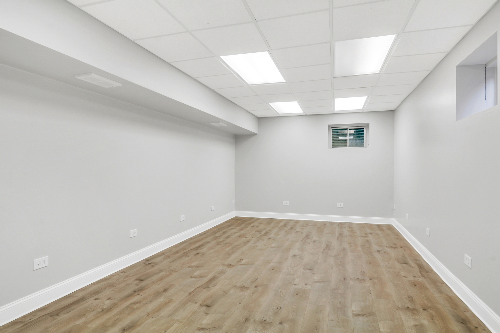 3111 Mini Drive, Wadsworth, IL 60083