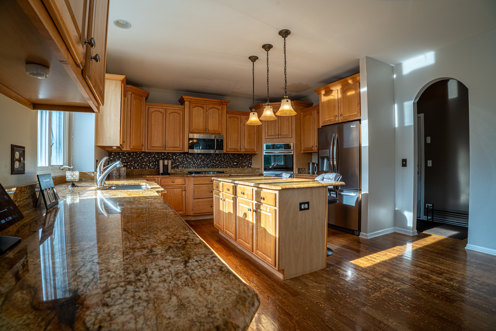 73 Johnson Woods Drive, Batavia, IL 60510