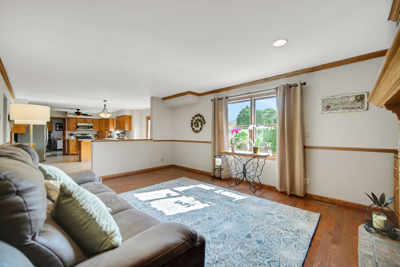 602 Stephanie Drive, Lockport, IL 60441