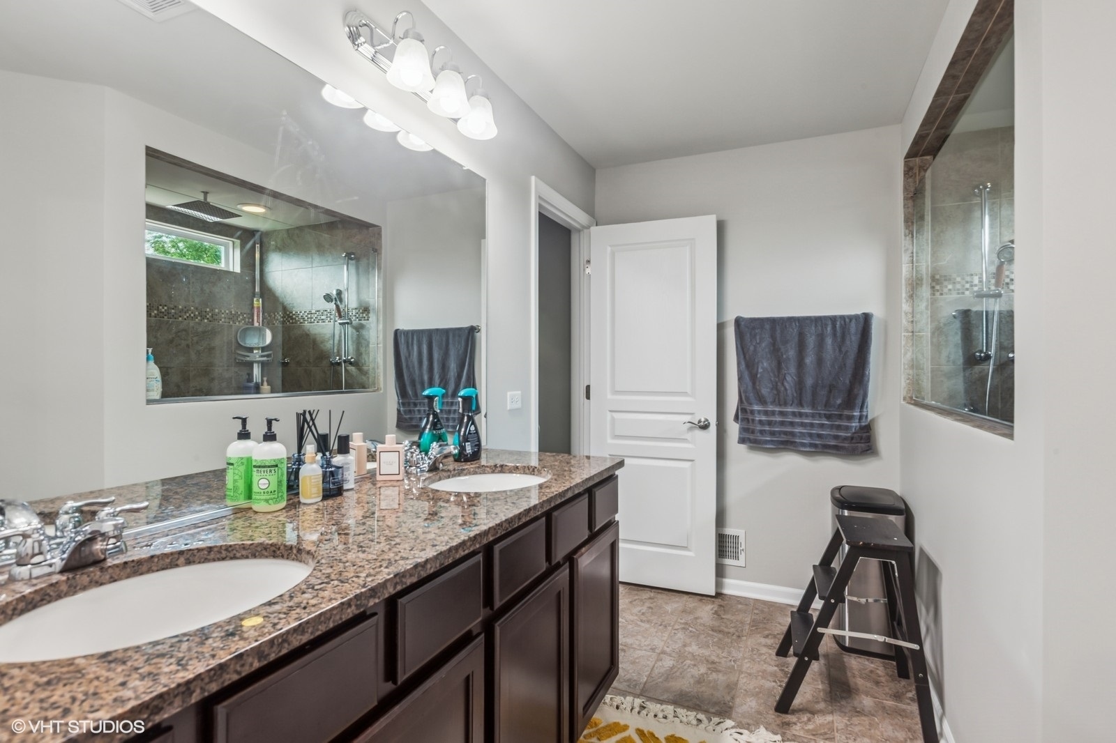 14117 Meadow Lane, Plainfield, IL 60544