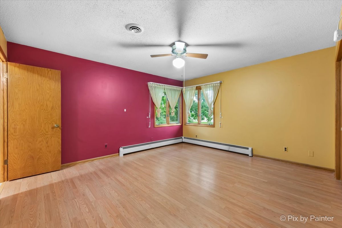 404 South Street, Marengo, IL 60152