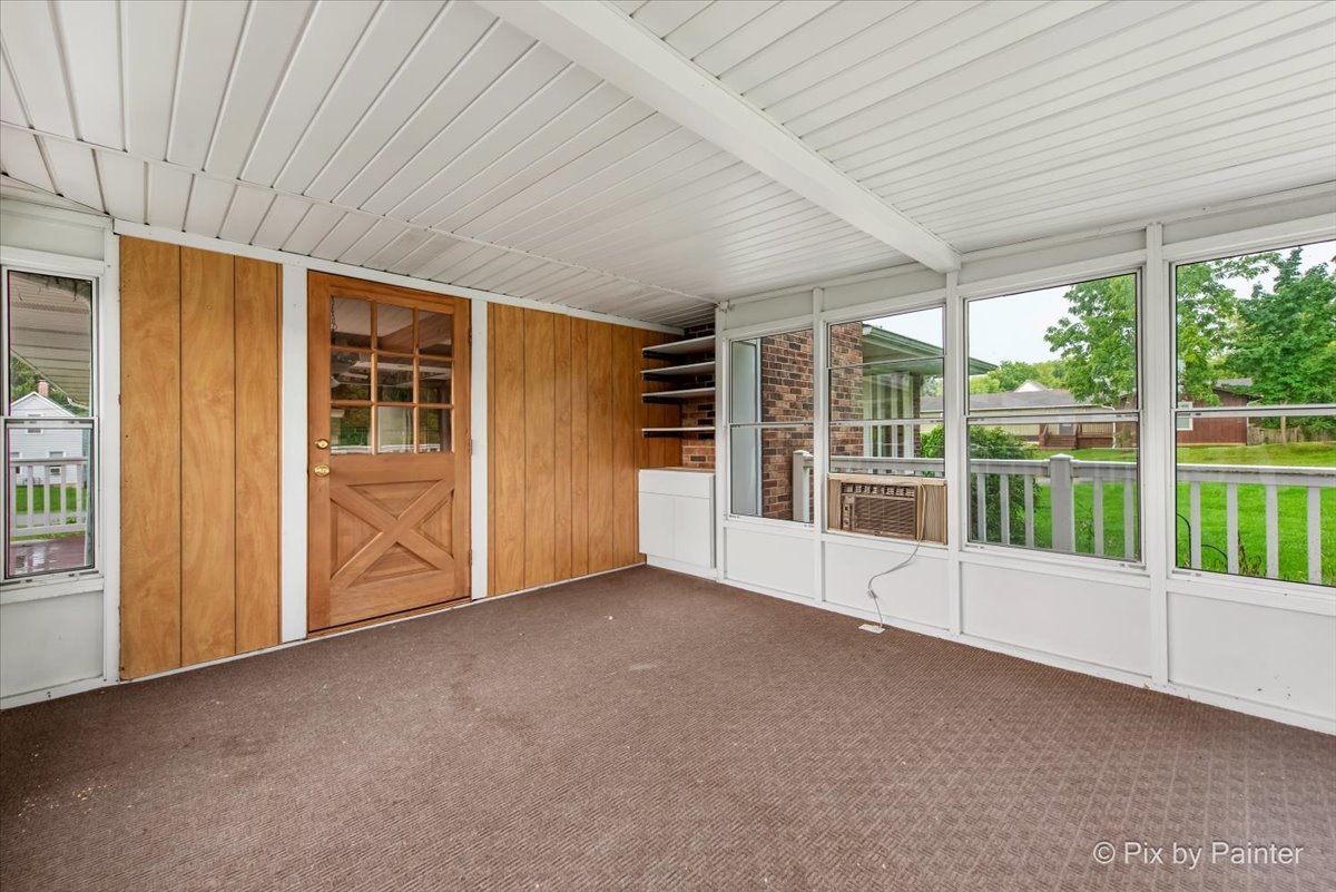 404 South Street, Marengo, IL 60152
