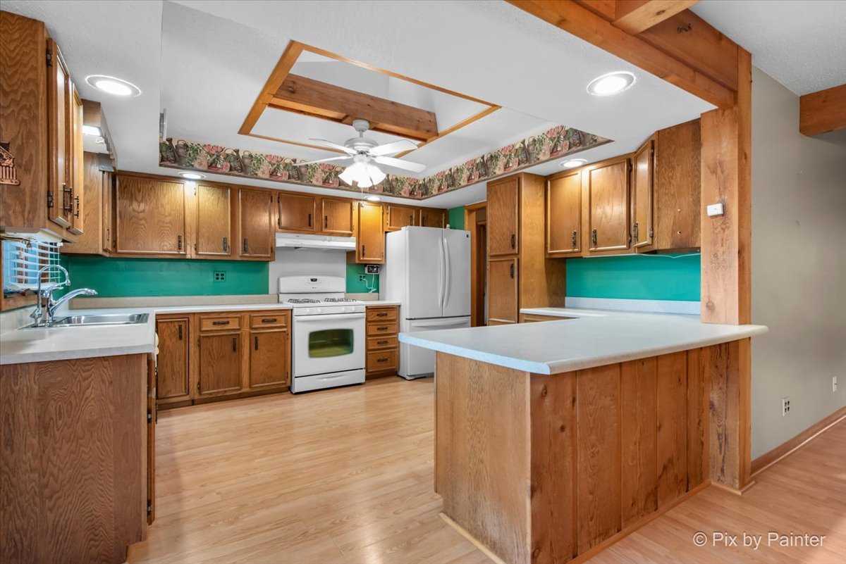 404 South Street, Marengo, IL 60152