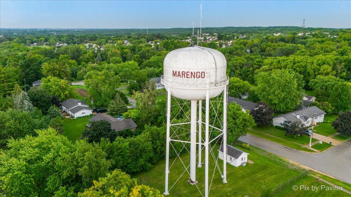 404 South Street, Marengo, IL 60152