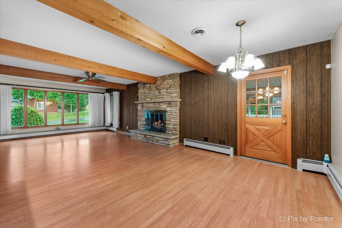 404 South Street, Marengo, IL 60152