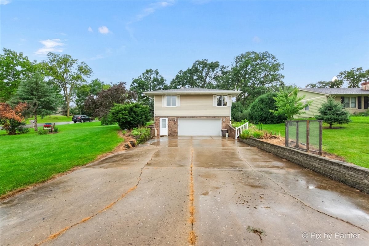 404 South Street, Marengo, IL 60152