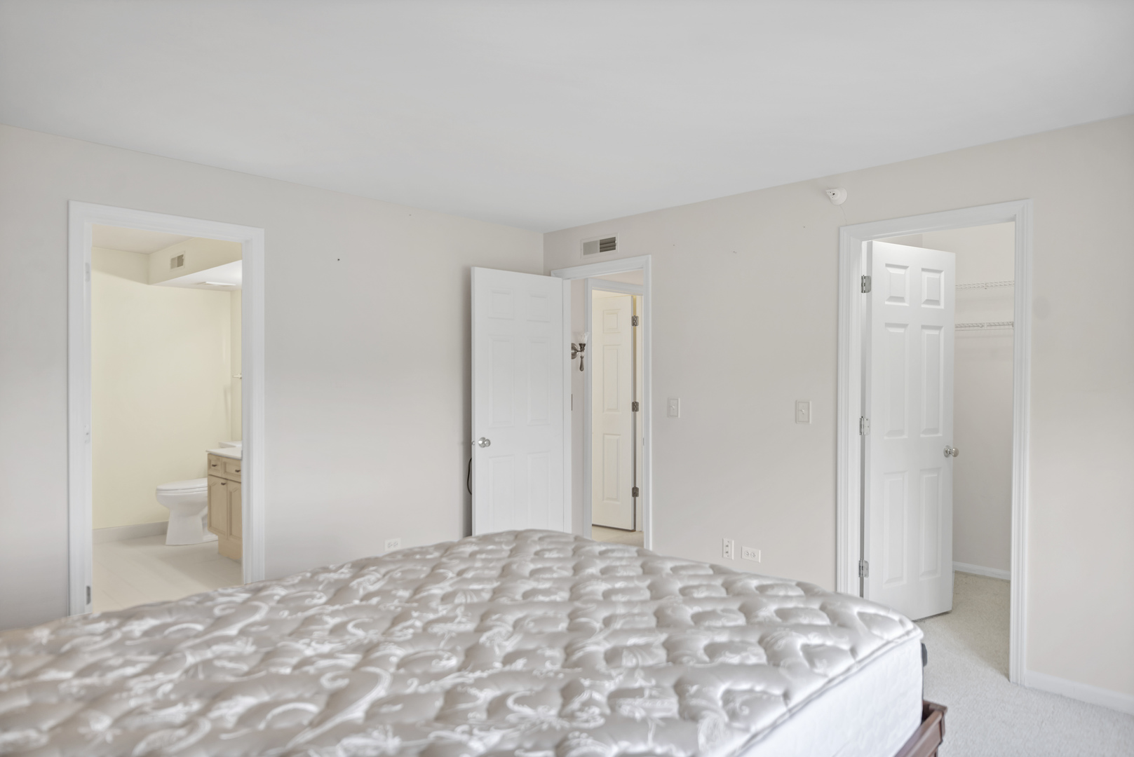 59 S Hale Street #402, Palatine, IL 60067