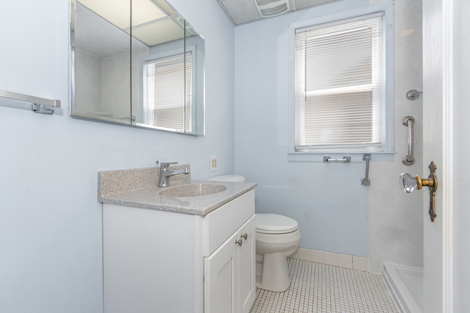 6543 N Oshkosh Avenue, Chicago, IL 60631