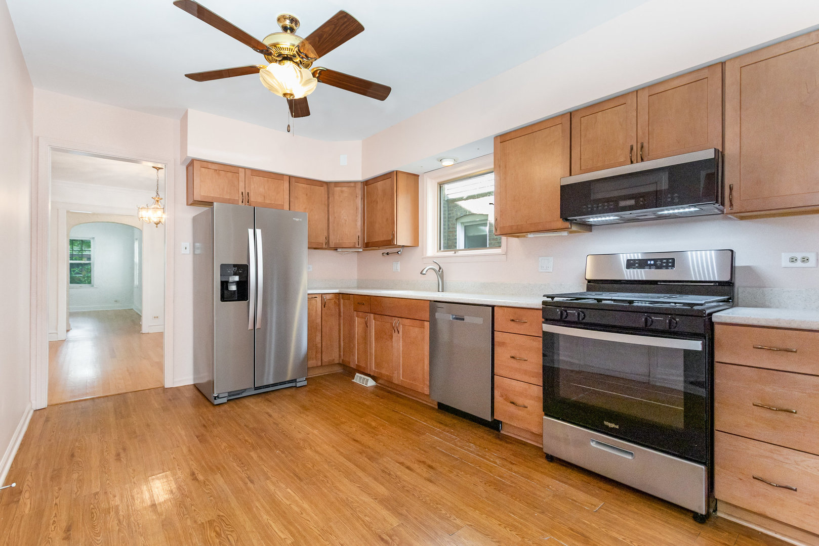 6543 N Oshkosh Avenue, Chicago, IL 60631