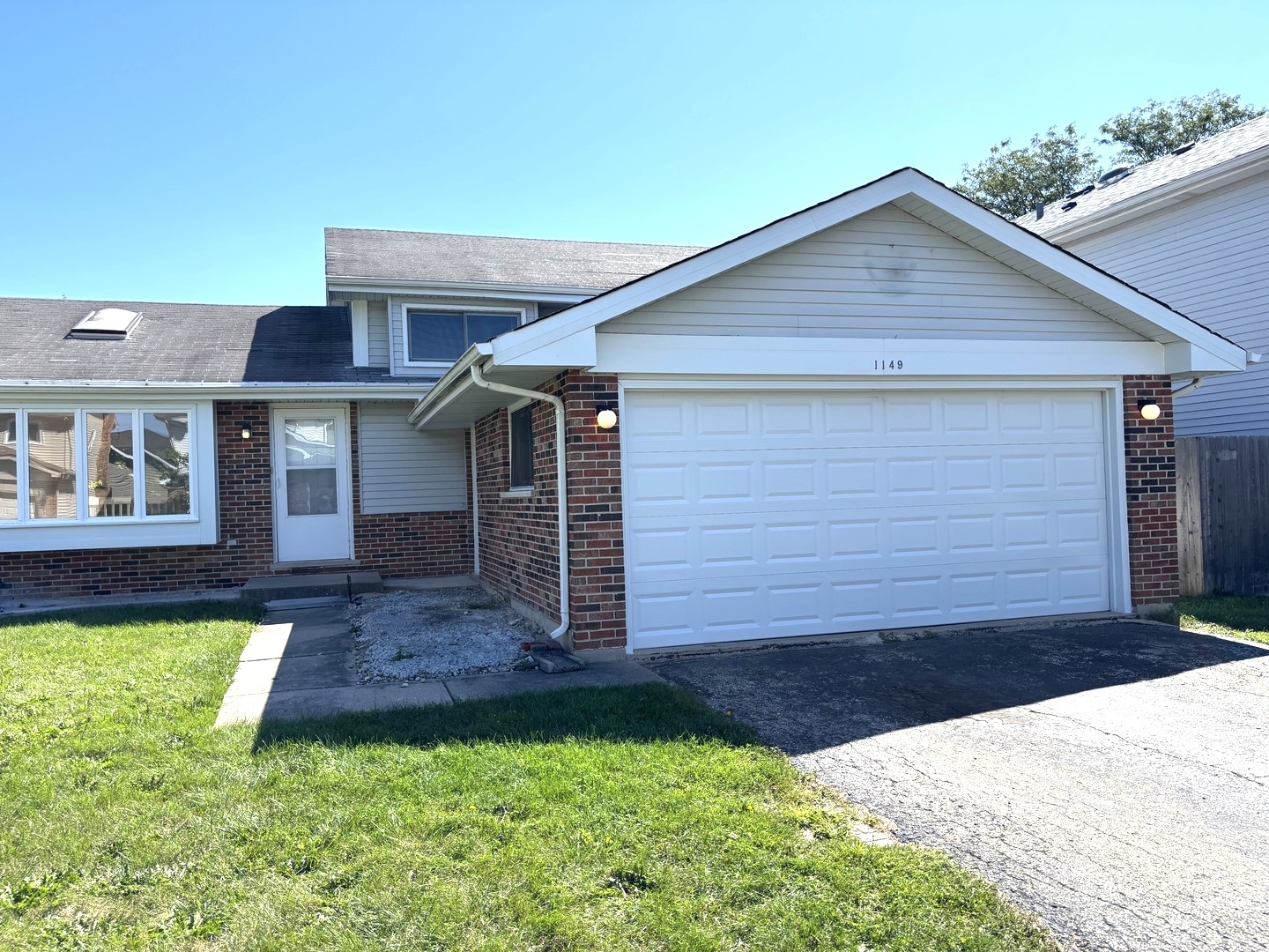 1149 N Cardinal Drive, Palatine, IL 60074