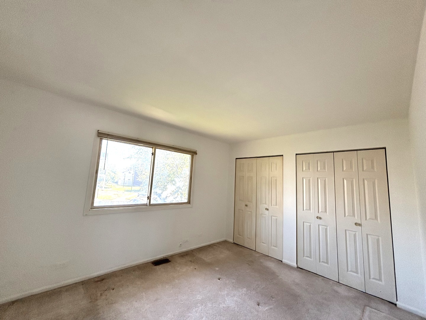 1149 N Cardinal Drive, Palatine, IL 60074