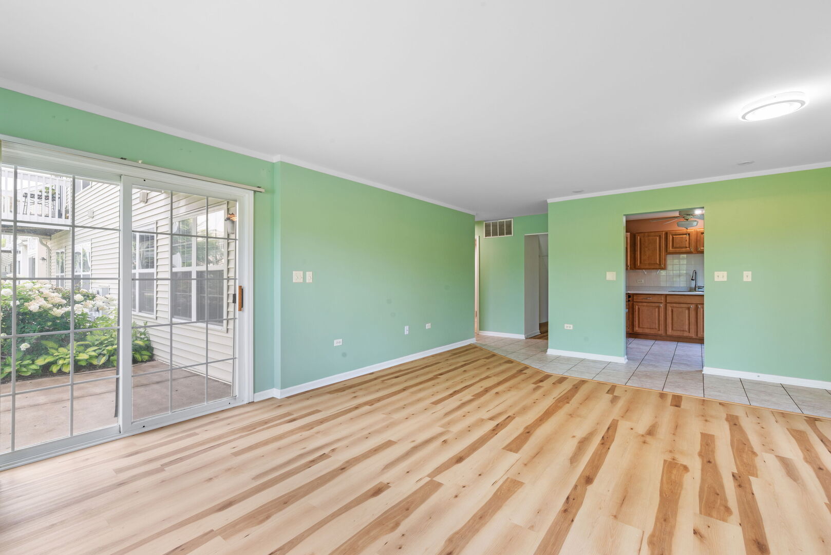 2503 Sheehan Drive #104, Naperville, IL 60564