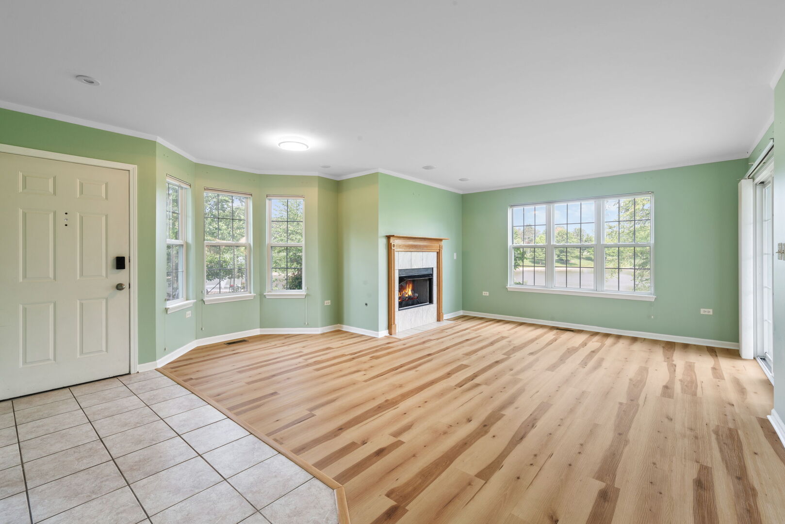 2503 Sheehan Drive #104, Naperville, IL 60564